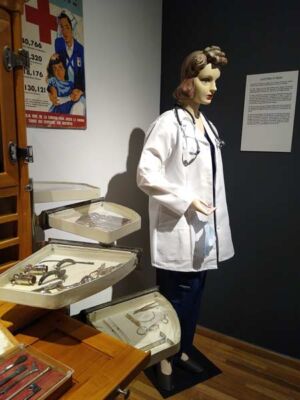 atención médica exposición MODO