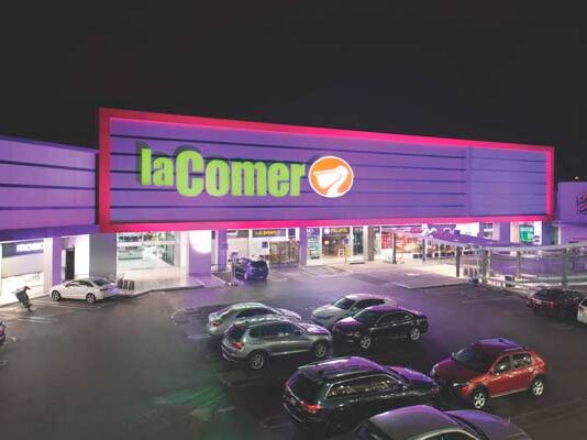 Grupo La Comer se viste de rosa para apoyar la lucha contra el cáncer de mama productos rosas Grupo La Comer