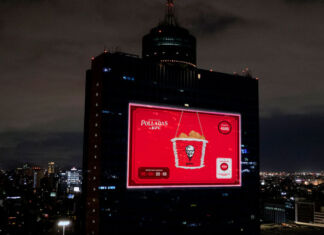 romper piñata digital gigante KFC