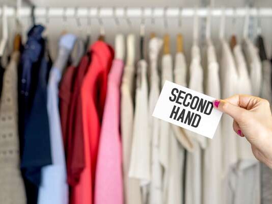Datos interesantes sobre el consumo de ropa de segunda mano en América Latina consumo ropa de segunda mano Latam