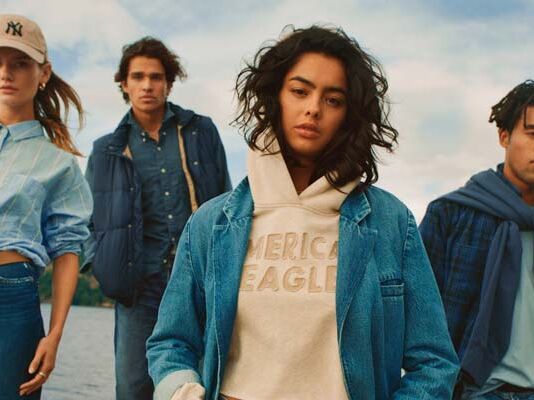 5 básicos de American Eagle para expresar tu personalidad básicos que no pueden faltar en tu clóset
