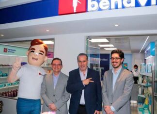 Farmacias Benavides llega a Kidzania