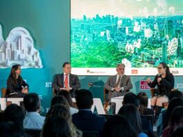 Se discuten temas importantes en foro sobre futuro sustentable temas Foro Futuro Sustentable