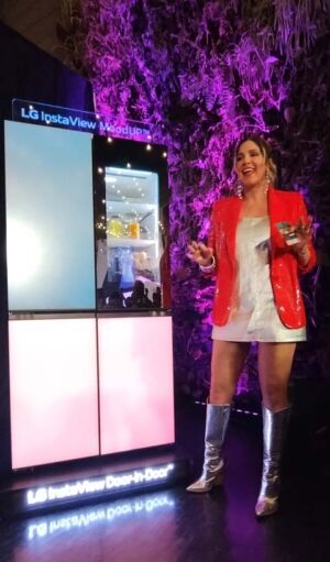 LG Instaview Moodup cambia de color