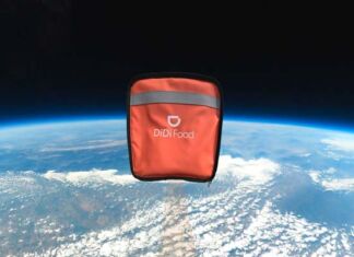 pedido de pollo frito Didi Food en el espacio