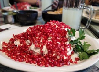 Los Chiles en Nogada de 1 Kg ya están disponibles en Don Lázaro chiles en nogada 1 kg Don Lázaro