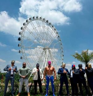 cartelera luchadores Parque Aztlán