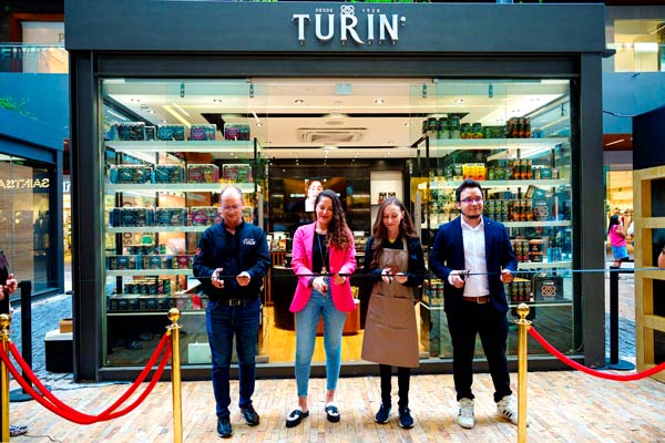 tienda-chocolates-turin apertura chocoboutique 50 Turin