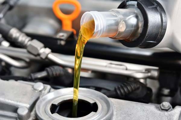 aceite-sintetico para qué sirve el lubricante automotriz