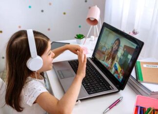 Outschool imparte clases de inglés en línea