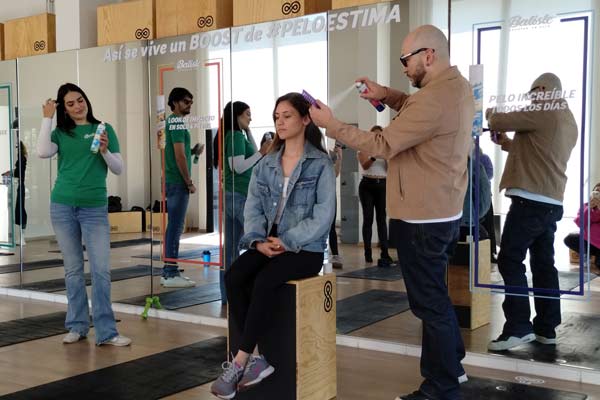 peloestima-batiste cómo se usa shampoo en seco