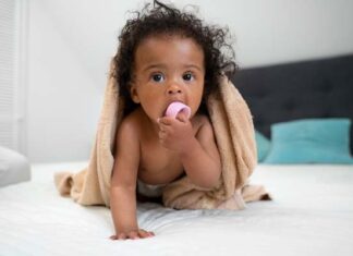 Rizos Perfectos de Ricitos de Oro cuida el cabello rizado de tu bebé línea Rizos Perfectos Ricitos de Oro