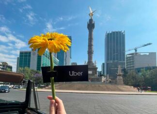 Uber regala flores y chocolates en San Valentín
