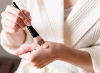 uso de maquillaje con ingredientes naturales