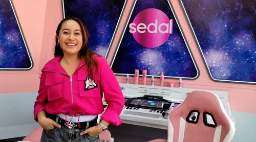 Más de 2,000 personas viven inolvidable experiencia de peinado con Sedal Luminous UV 1 Katya Echazarreta embajadora de Sedal