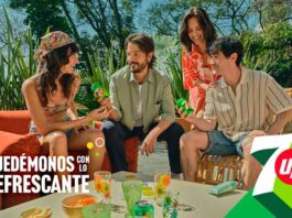 7Up y Diego Luna celebran la vida sin complicaciones en nueva campaña Quedémonos con lo refrescante 7Up y Diego Luna