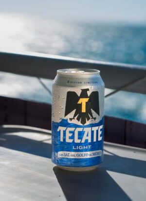 Tecate Light con sal del Golfo de México