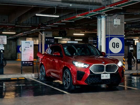 ¿Por qué 2025 es el año perfecto para comprar un vehículo eléctrico o híbrido? ventajas de comprar un vehículo eléctrico
