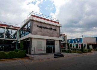La planta más grande de Tupperware cumple 59 años y está en México planta de Tupperware en México