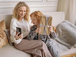 Celulares, zapatos y refrigeradores, los regalos que reciben las mamás el 10 de mayo regalos para las mamás