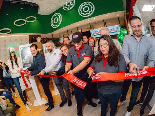 Krispy Kreme celebra 21 años en México con la remodelación de su Teatro de Donas en Interlomas Teatro de Donas Krispy Kreme en México