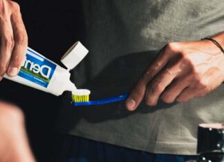 ingredientes que debe tener una pasta dental