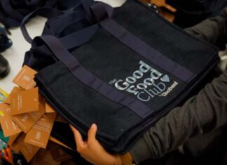 colaboración Chobani y Someone Somewhere