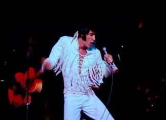 EPiC: Elvis Presley in Concert llega a más salas de cine en formato 2D EPiC: Elvis Presley in Concert en formato 2D