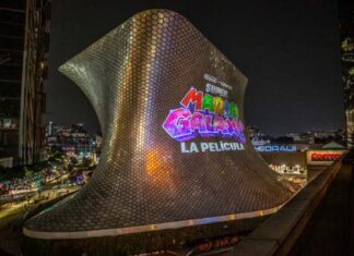 Se celebra el Mar10 Day con proyección galáctica en el Museo Soumaya celebración Mar10 Day en Museo Soumaya