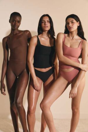 lencería colores neutros