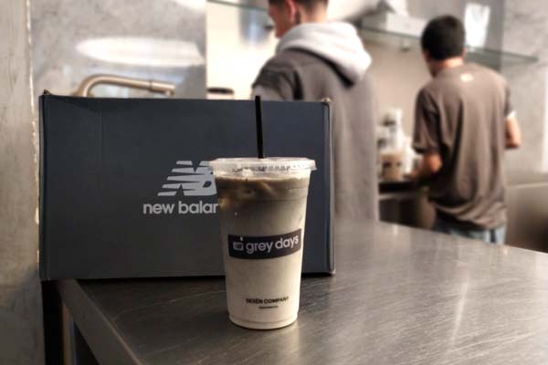 Grey Latte, la bebida especial de New Balance que encontrarás en sesēnroom Grey Latte de New Balance