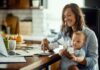 Madres enfrentan diferentes realidades financieras: ¿Qué pueden hacer para un retiro digno? tips de retiro para madres
