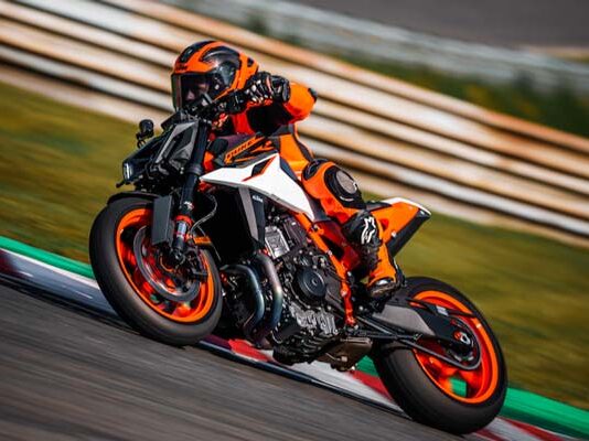El rugir de una nueva era: Las estrategias de KTM para acelerar a fondo en México estrategias de KTM en el mercado mexicano