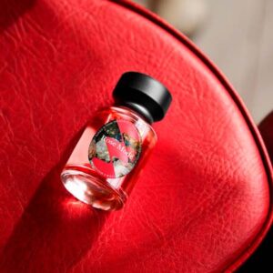 Oriflame incursiona en la alta perfumería con su nueva colección Top Scents 1 fragancias de autor Oriflame