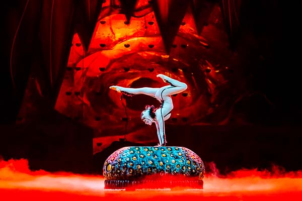 oriflame-cirque-du-soleil alianza Oriflame y Cirque du Soleil