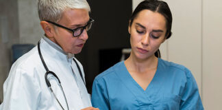 médicos utilizan herramientas de IA