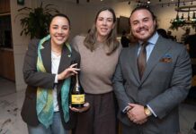 Botella edición especial de Torres 10 celebra 77 años de Bodegas Alianza Torres Brandy celebra 77 años de Bodegas Alianza