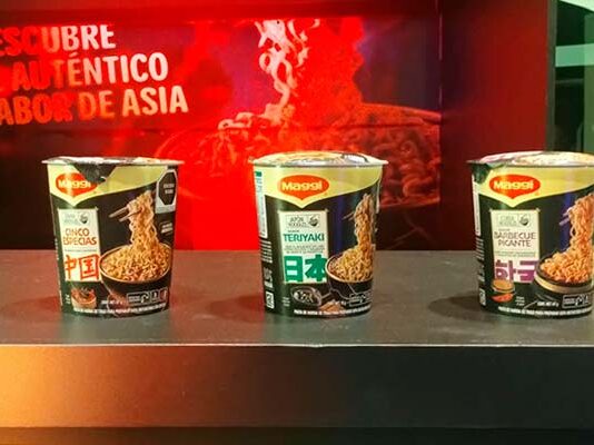 Maggi Noodles llega a México con tres sabores inspirados en la gastronomía asiática fideos instantáneos Maggi Noodles