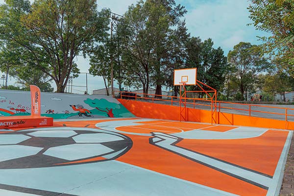restauracion-cancha-la-rosita programa Activarte por Little Caesars